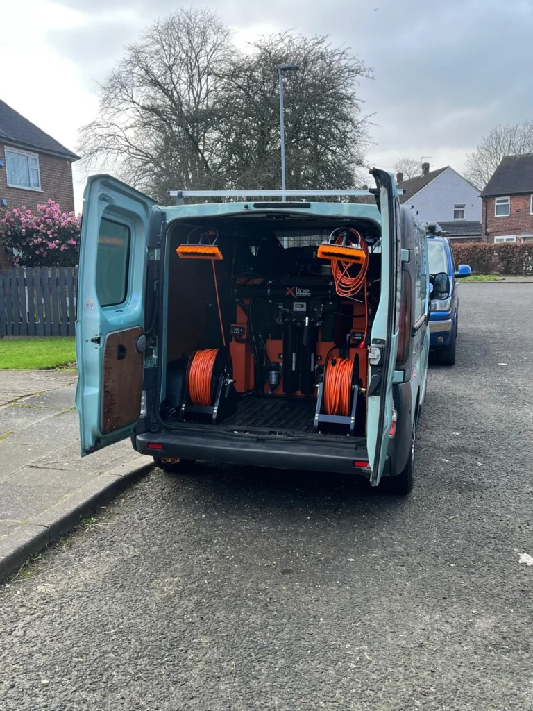 Reach and wash pure water system loaded in an Omni Clean van